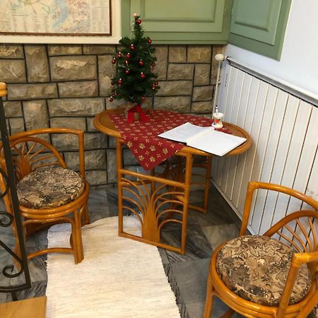 Muskátli Panzió Acomodação com café da manhã Győr Exterior foto