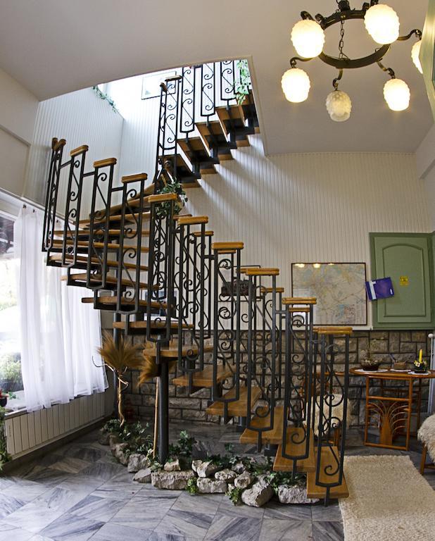 Muskátli Panzió Acomodação com café da manhã Győr Exterior foto
