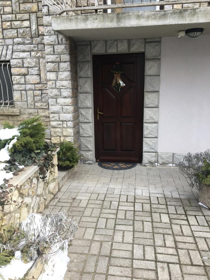 Muskátli Panzió Acomodação com café da manhã Győr Exterior foto